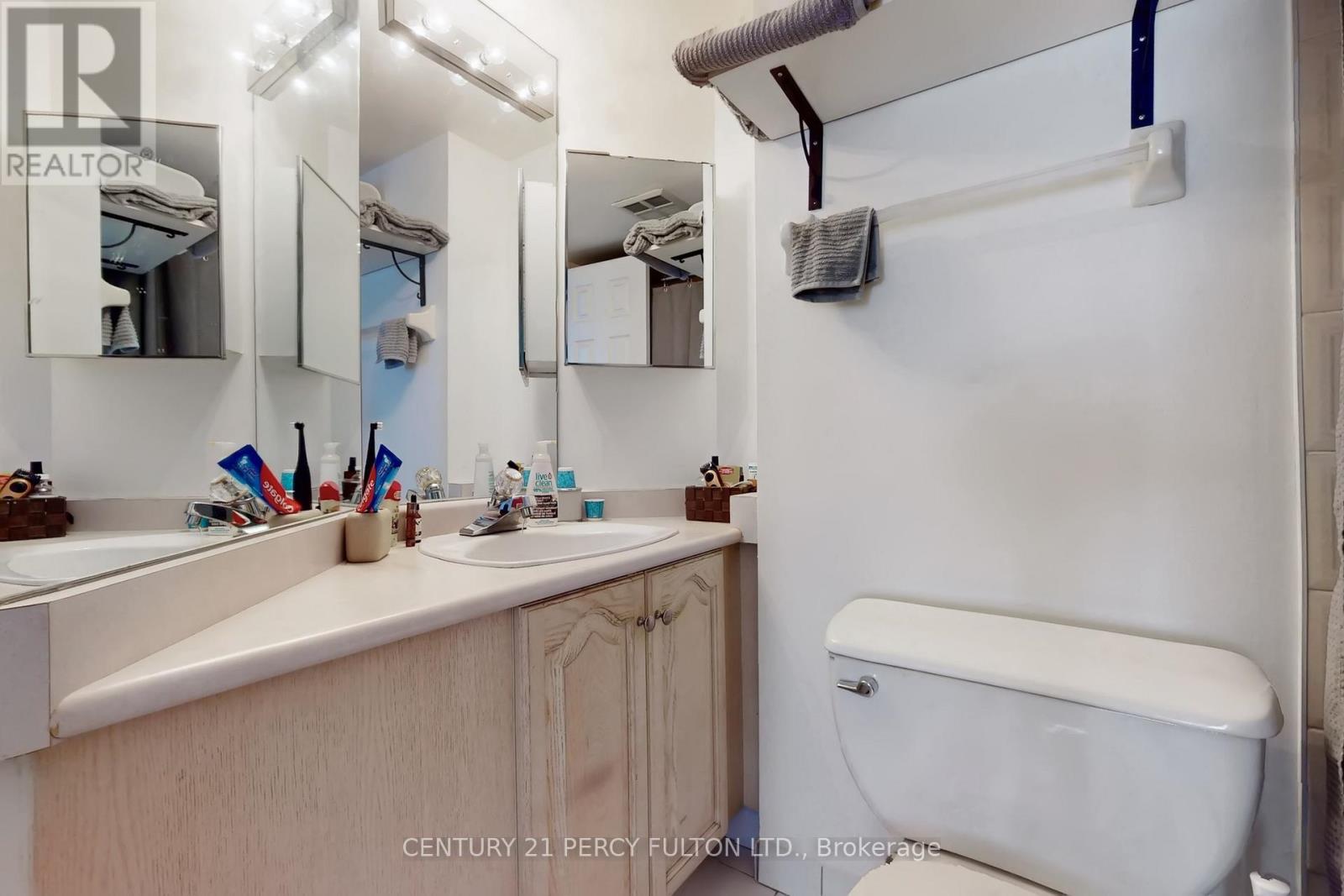 703 - 736 Bay Street, Toronto, Ontario  M5G 2M4 - Photo 28 - C13663340