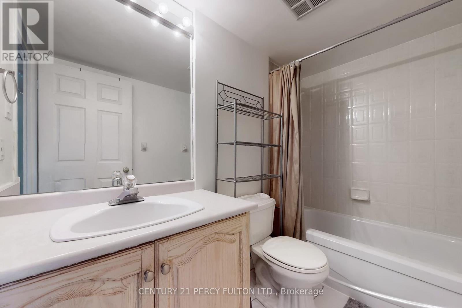 703 - 736 Bay Street, Toronto, Ontario  M5G 2M4 - Photo 32 - C13663340