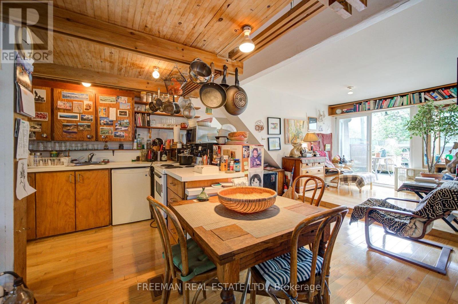 46 Brunswick Avenue, Toronto, Ontario  M5S 2L7 - Photo 24 - C13663350