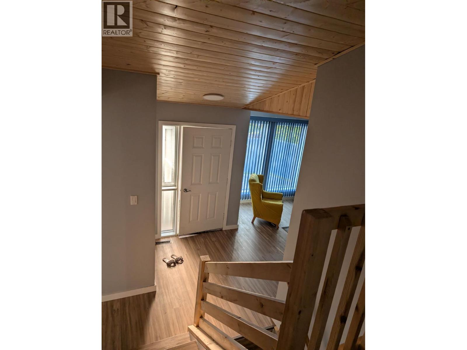 52 Sukunka Place, Tumbler Ridge, British Columbia V0C 2W0 - Photo 4 - 10374946