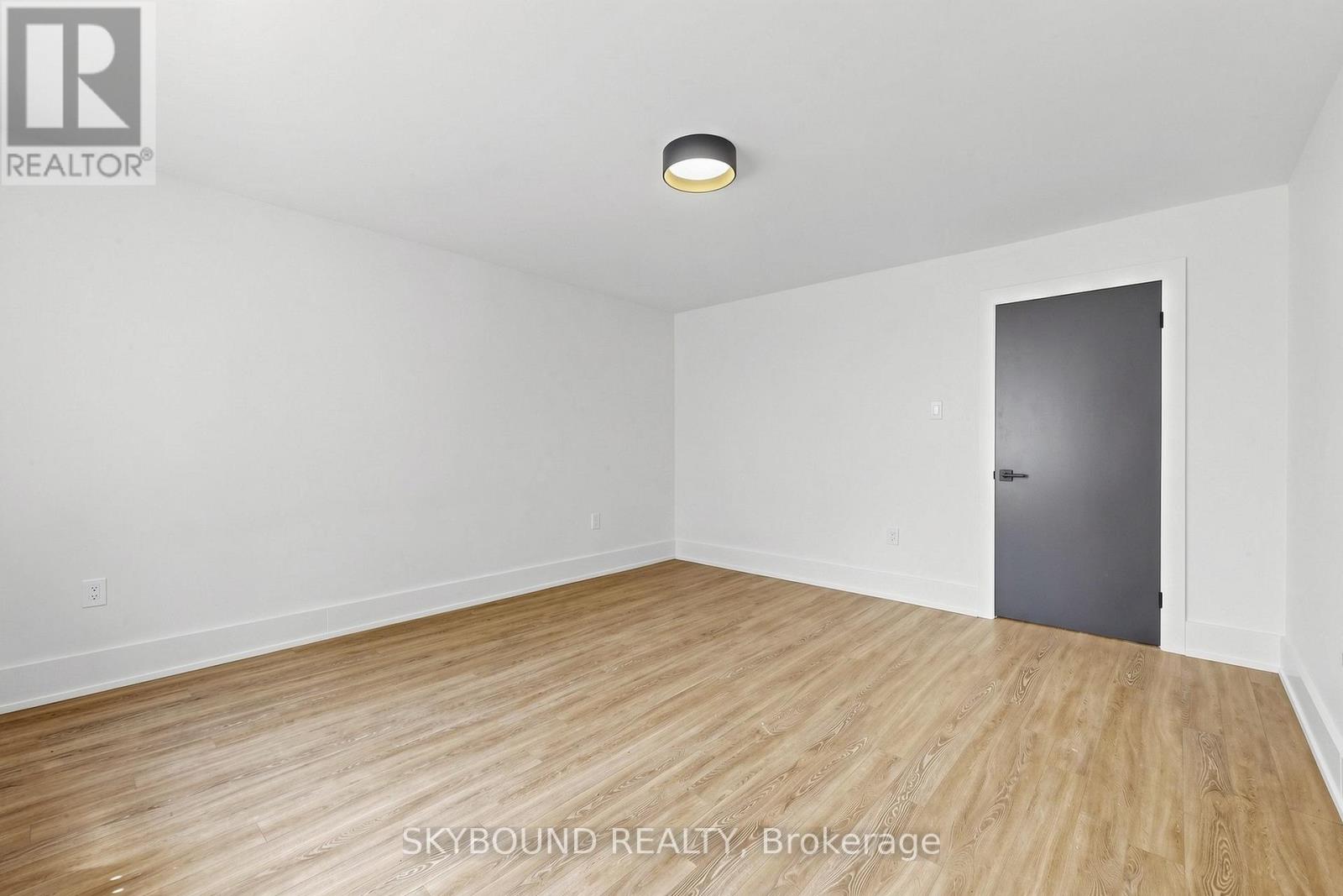 11 - 1165 Kingston Road, Toronto, Ontario  M1N 1P2 - Photo 2 - E13663310