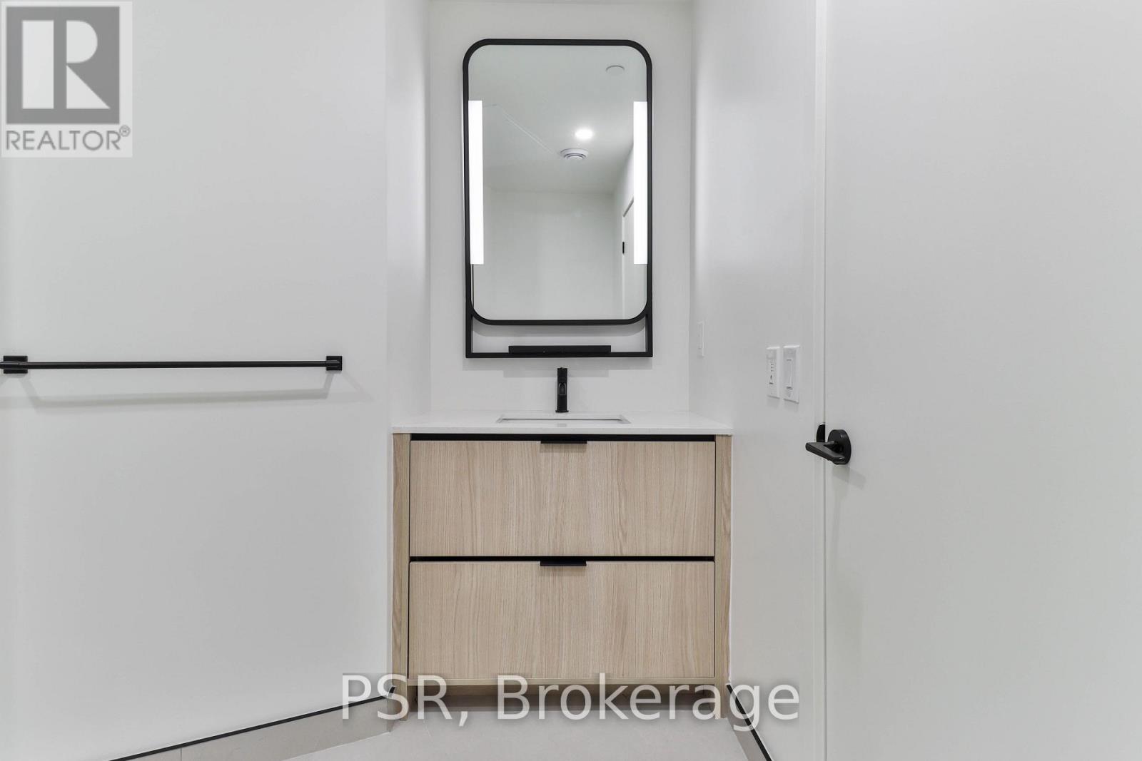 444 - 1050 Eastern Avenue, Toronto, Ontario  M4L 0B7 - Photo 11 - E13663382