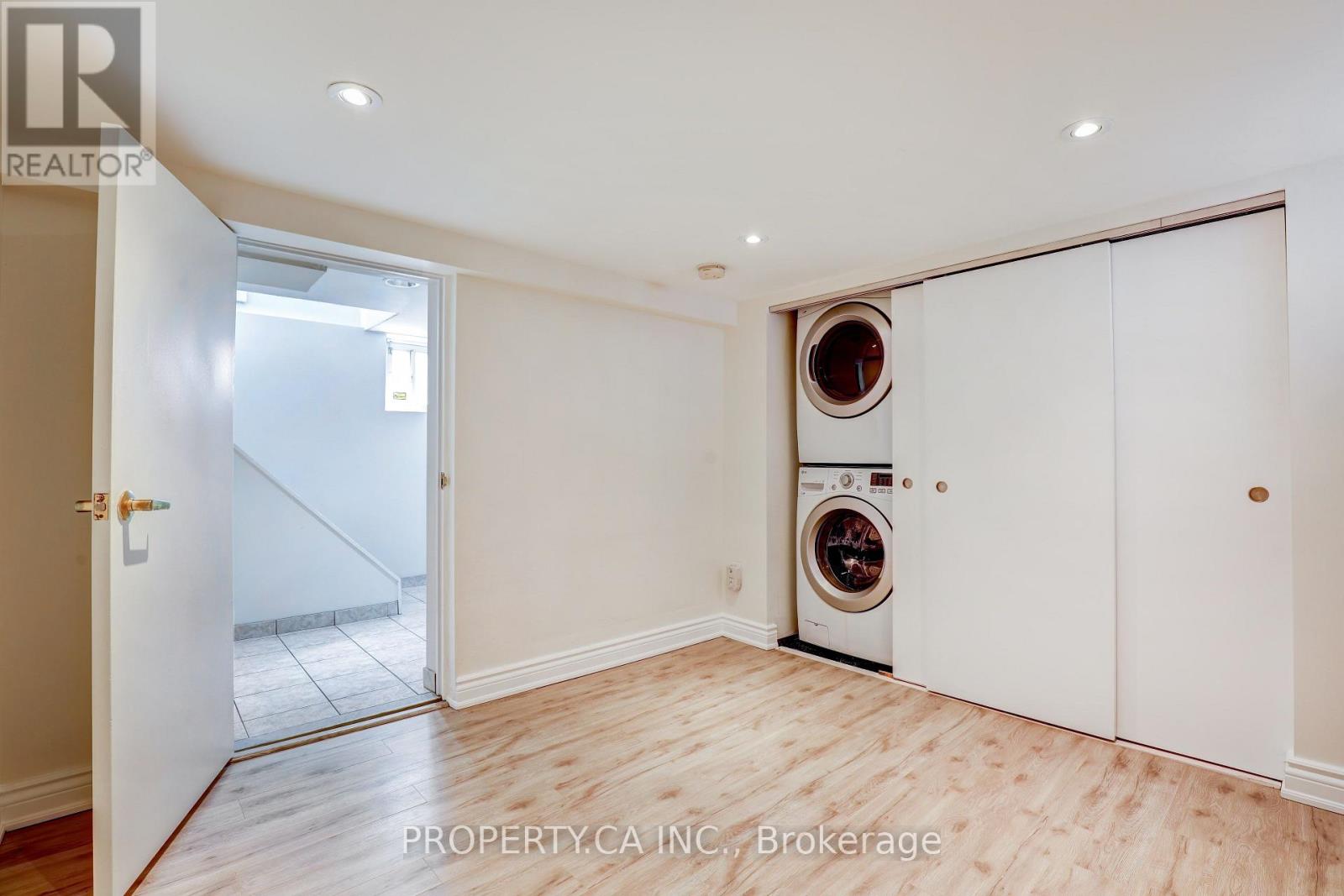 135 Cadorna Avenue, Toronto, Ontario  M4J 3X5 - Photo 32 - E13663394