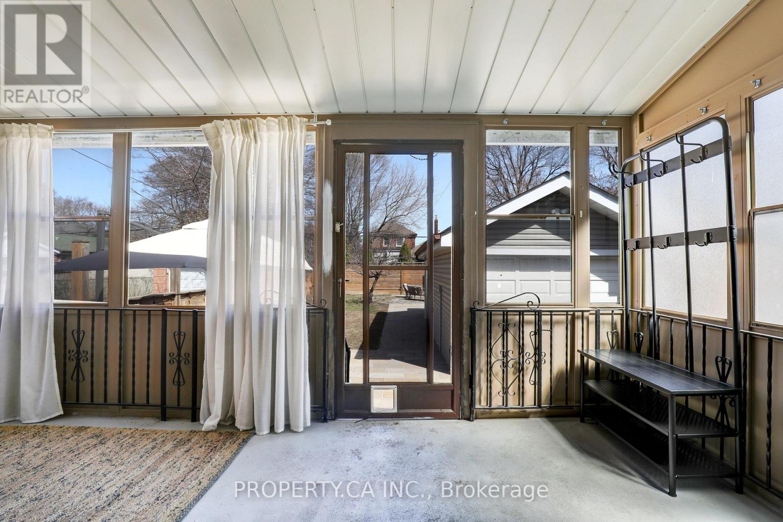 135 Cadorna Avenue, Toronto, Ontario  M4J 3X5 - Photo 34 - E13663394