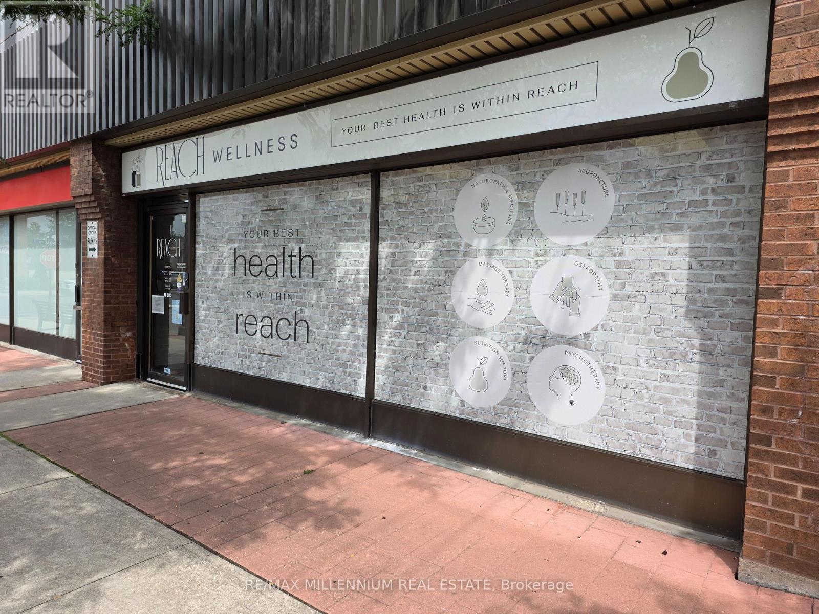 7 - 209 DUNDAS STREET E, Whitby, Ontario