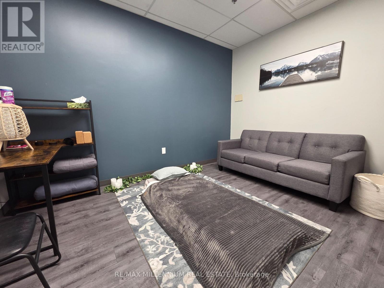 7 - 209 Dundas Street E, Whitby, Ontario L1N 4C9 - Photo 35 - E13663400