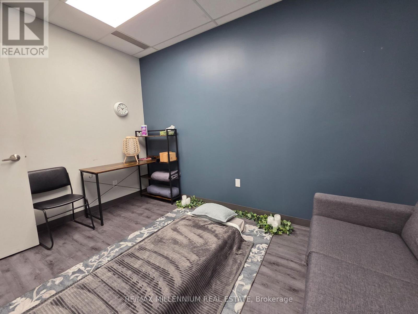 7 - 209 Dundas Street E, Whitby, Ontario L1N 4C9 - Photo 36 - E13663400