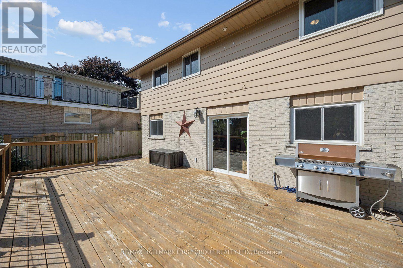 263 Fairlawn Court, Oshawa, Ontario  L1J 4R1 - Photo 31 - E13663408