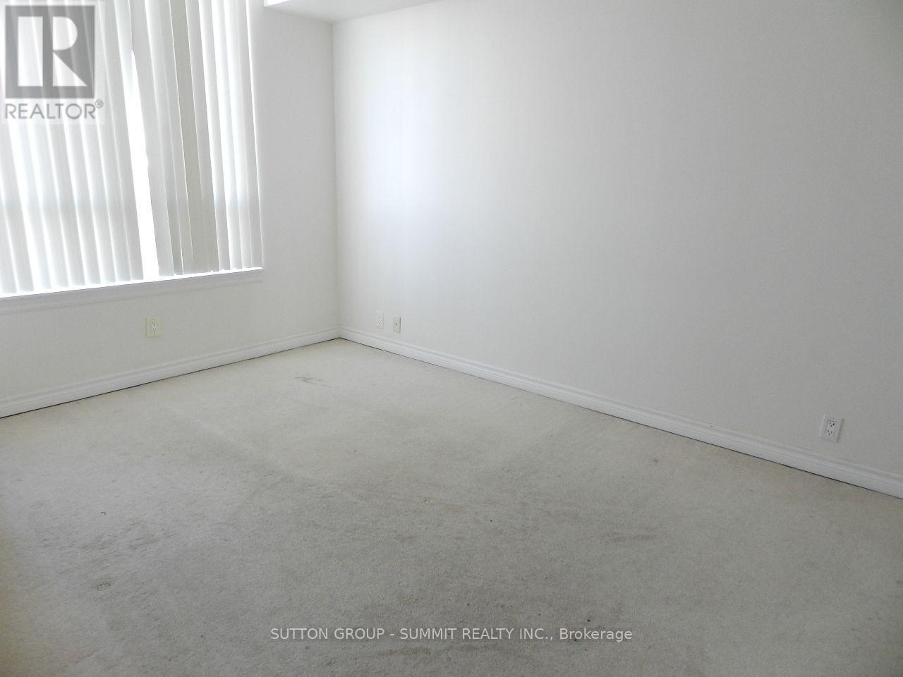 1003 - 3504 Hurontario Street, Mississauga, Ontario L5B 1P2 - Photo 3 - W13663284