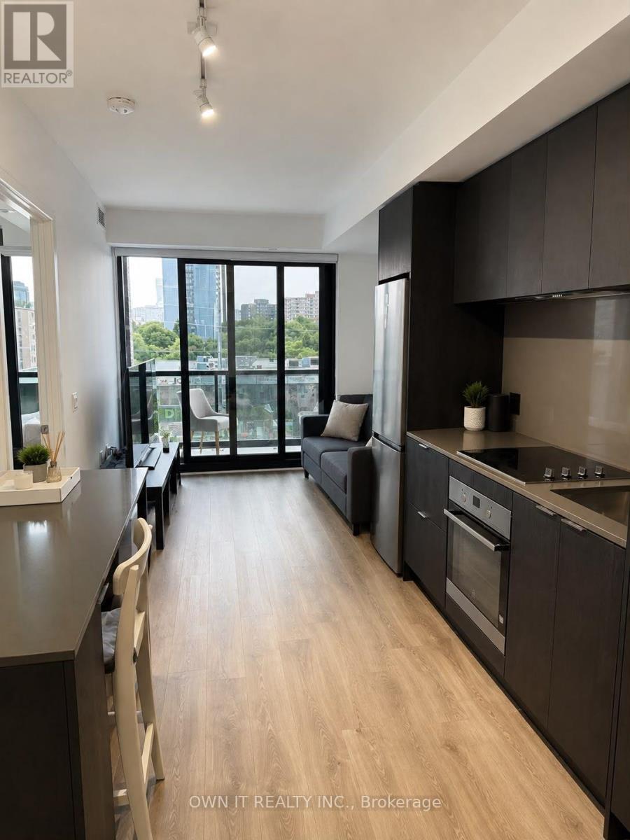 403 - 86 DUNDAS STREET E Mississauga (Cooksville) Ontario Canada L5B1H3 2