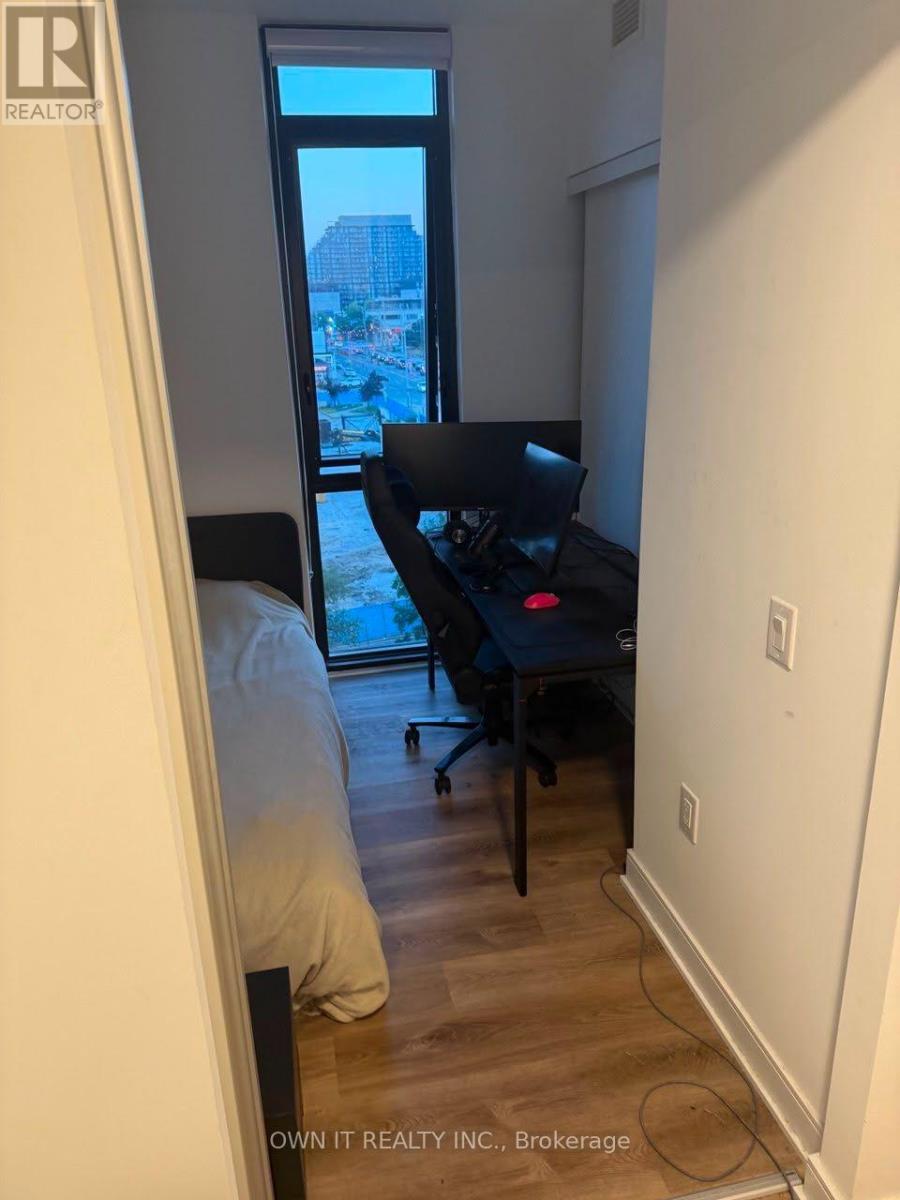 403 - 86 DUNDAS STREET E Mississauga (Cooksville) Ontario Canada L5B1H3 5