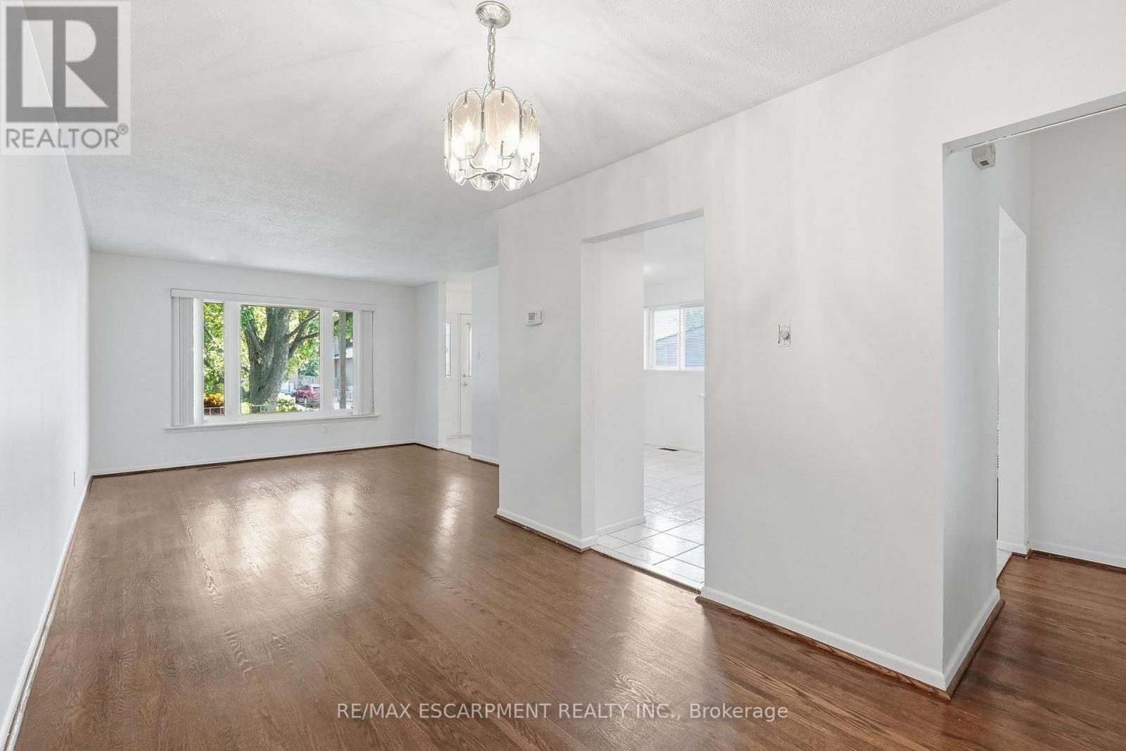 2469 Padstow Crescent, Mississauga, Ontario  L5J 2G2 - Photo 12 - W13663372