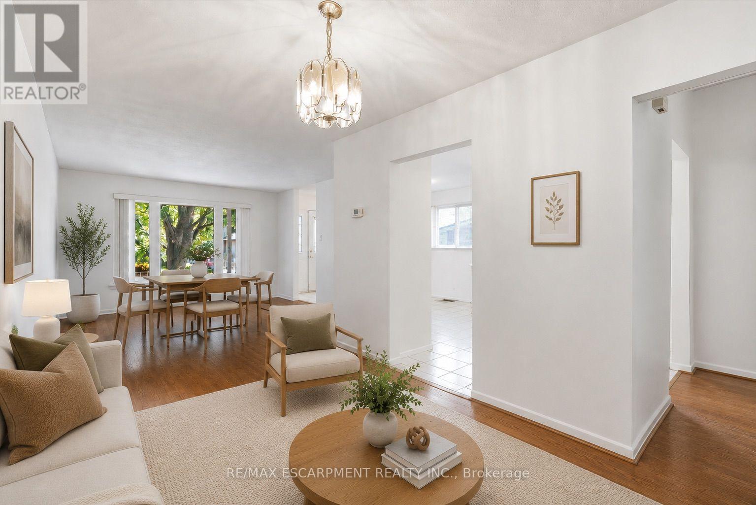 2469 Padstow Crescent, Mississauga, Ontario  L5J 2G2 - Photo 13 - W13663372