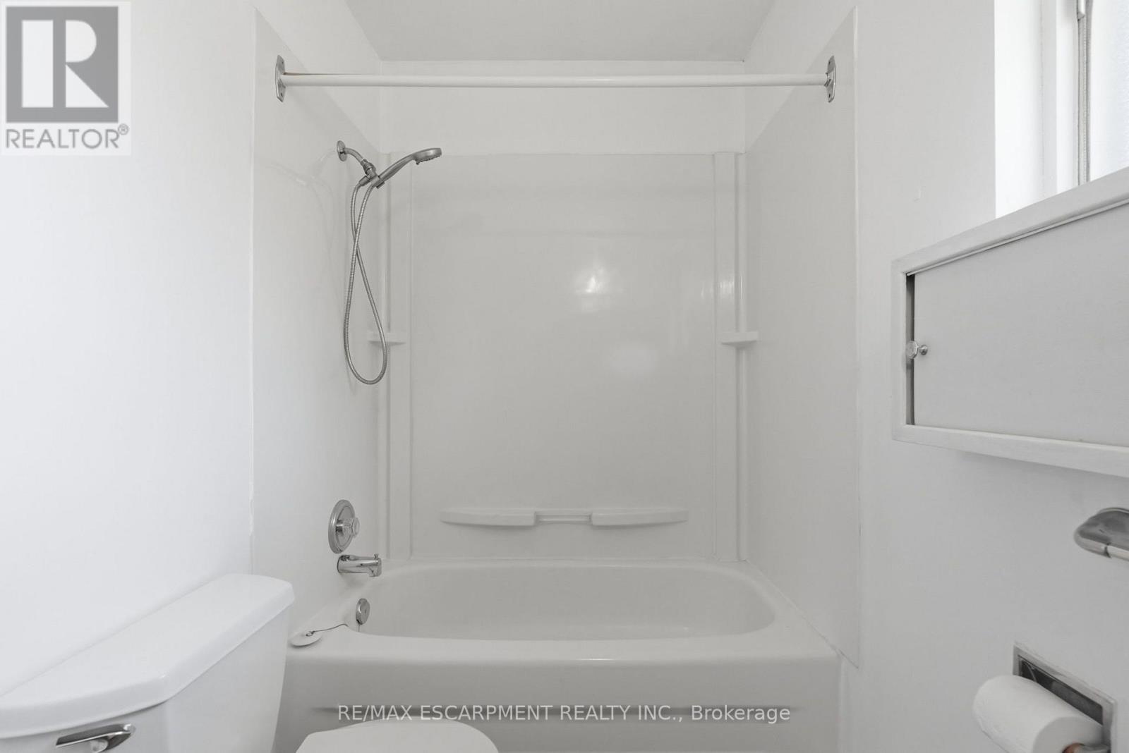 2469 Padstow Crescent, Mississauga, Ontario  L5J 2G2 - Photo 23 - W13663372
