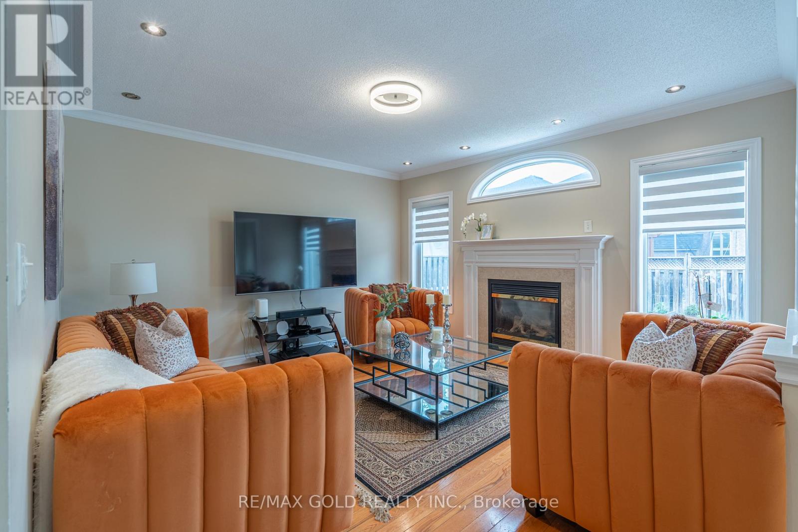 409 Fernforest Drive, Brampton, Ontario L6R 3B6 - Photo 3 - W13663380