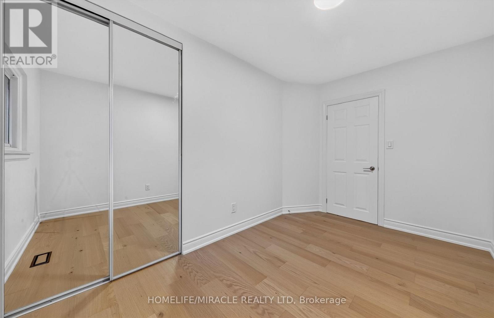 18 Elderfield Crescent, Toronto, Ontario M9C 3K7 - Photo 18 - W13663384