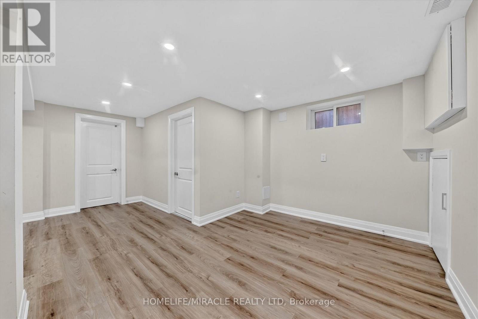 18 Elderfield Crescent, Toronto, Ontario M9C 3K7 - Photo 26 - W13663384