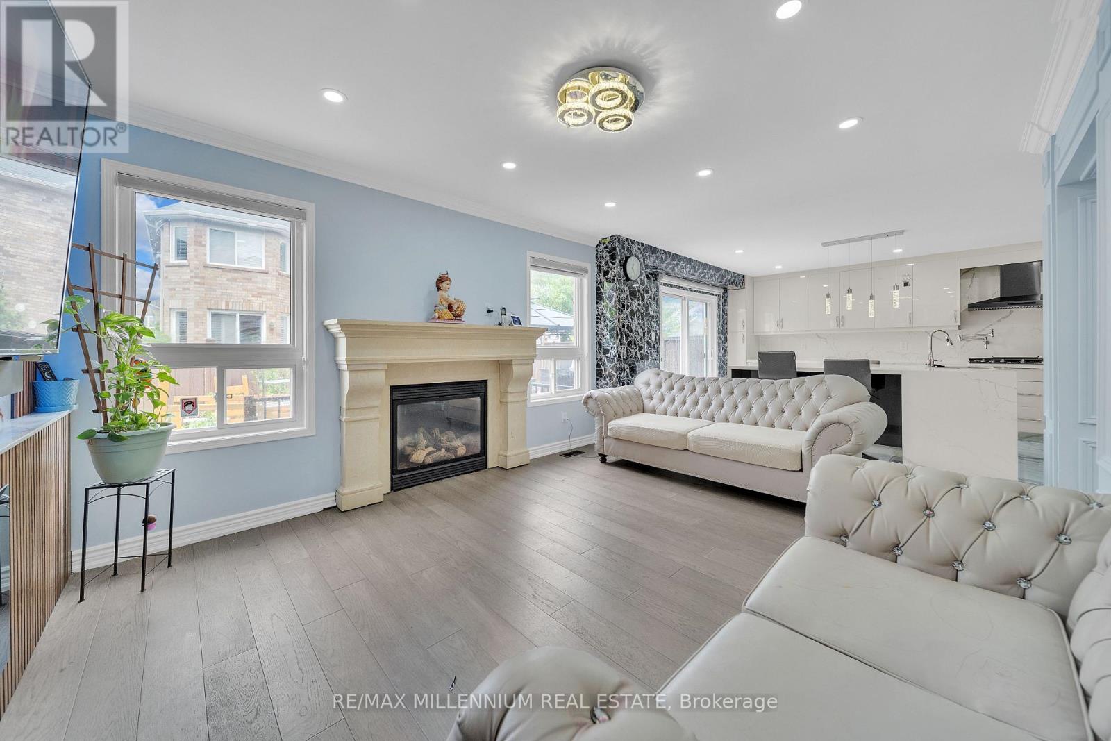 54 Buick Boulevard, Brampton, Ontario  L7A 3X7 - Photo 13 - W13663390