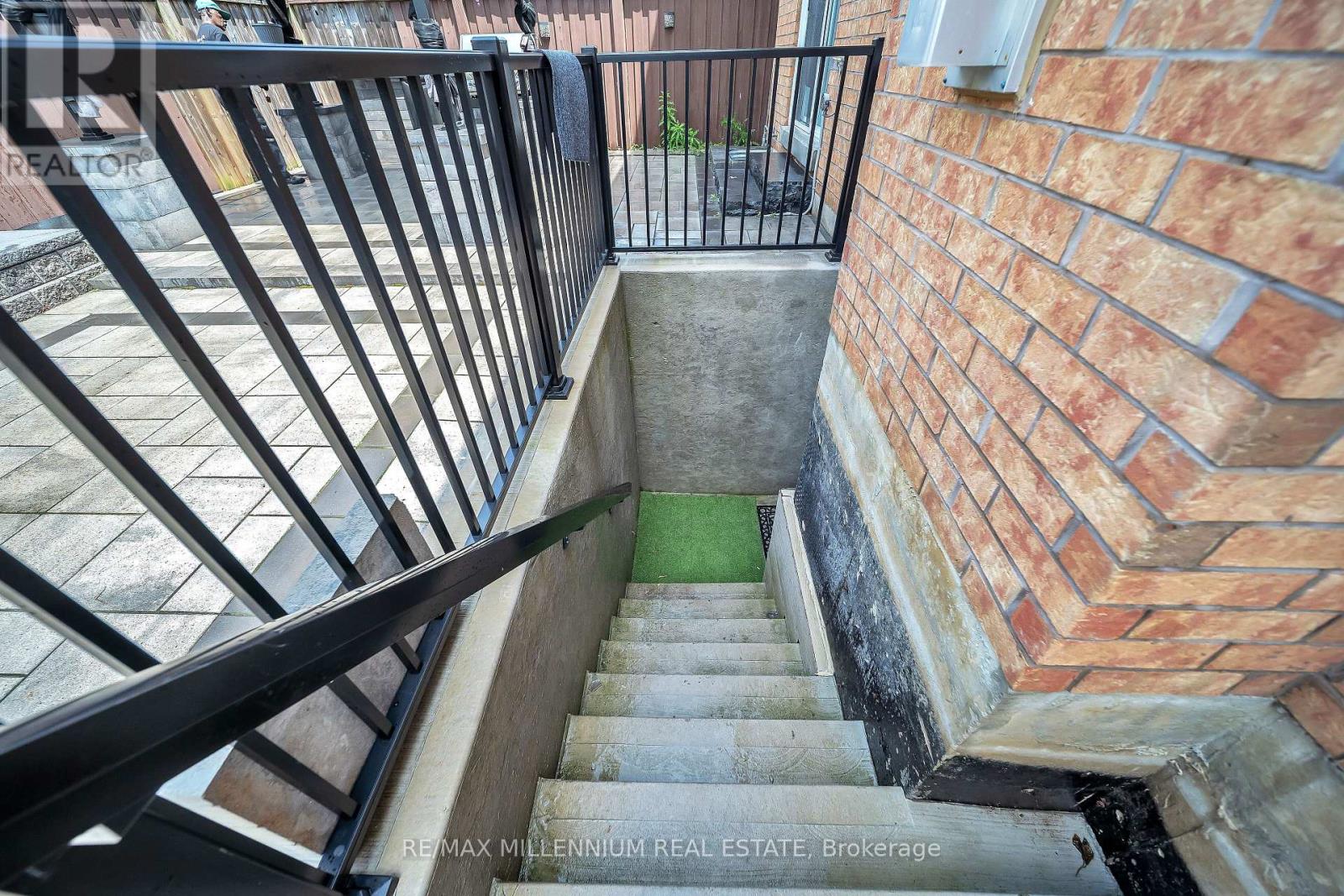 54 Buick Boulevard, Brampton, Ontario  L7A 3X7 - Photo 46 - W13663390