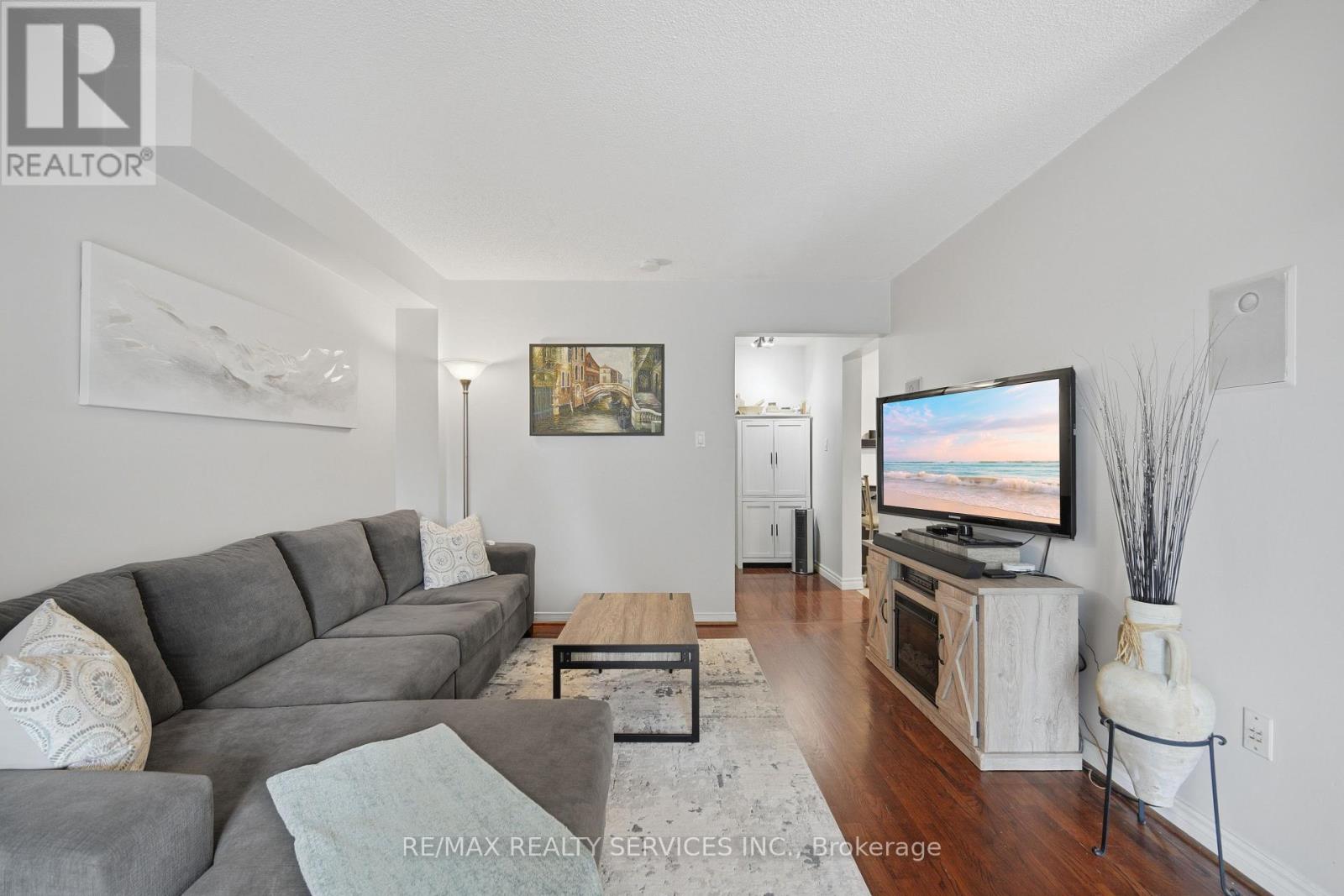 10 Valonia Drive, Brampton, Ontario  L6V 4J2 - Photo 12 - W13663404