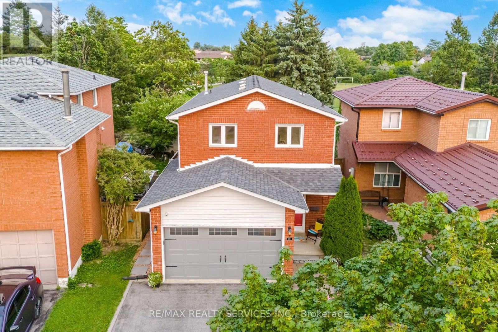10 Valonia Drive, Brampton, Ontario  L6V 4J2 - Photo 3 - W13663404