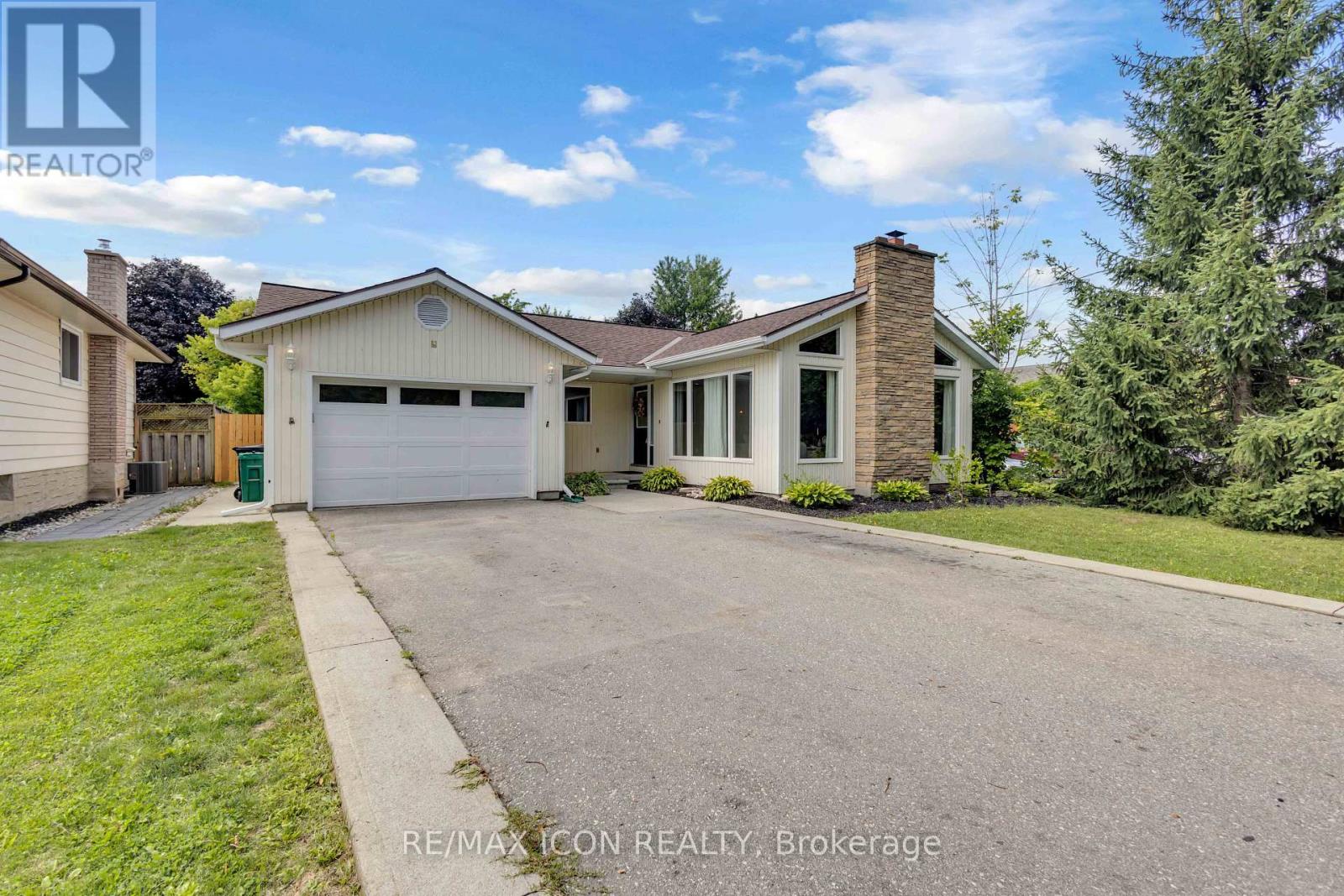 218 NORTHUMBERLAND STREET, North Dumfries, Ontario