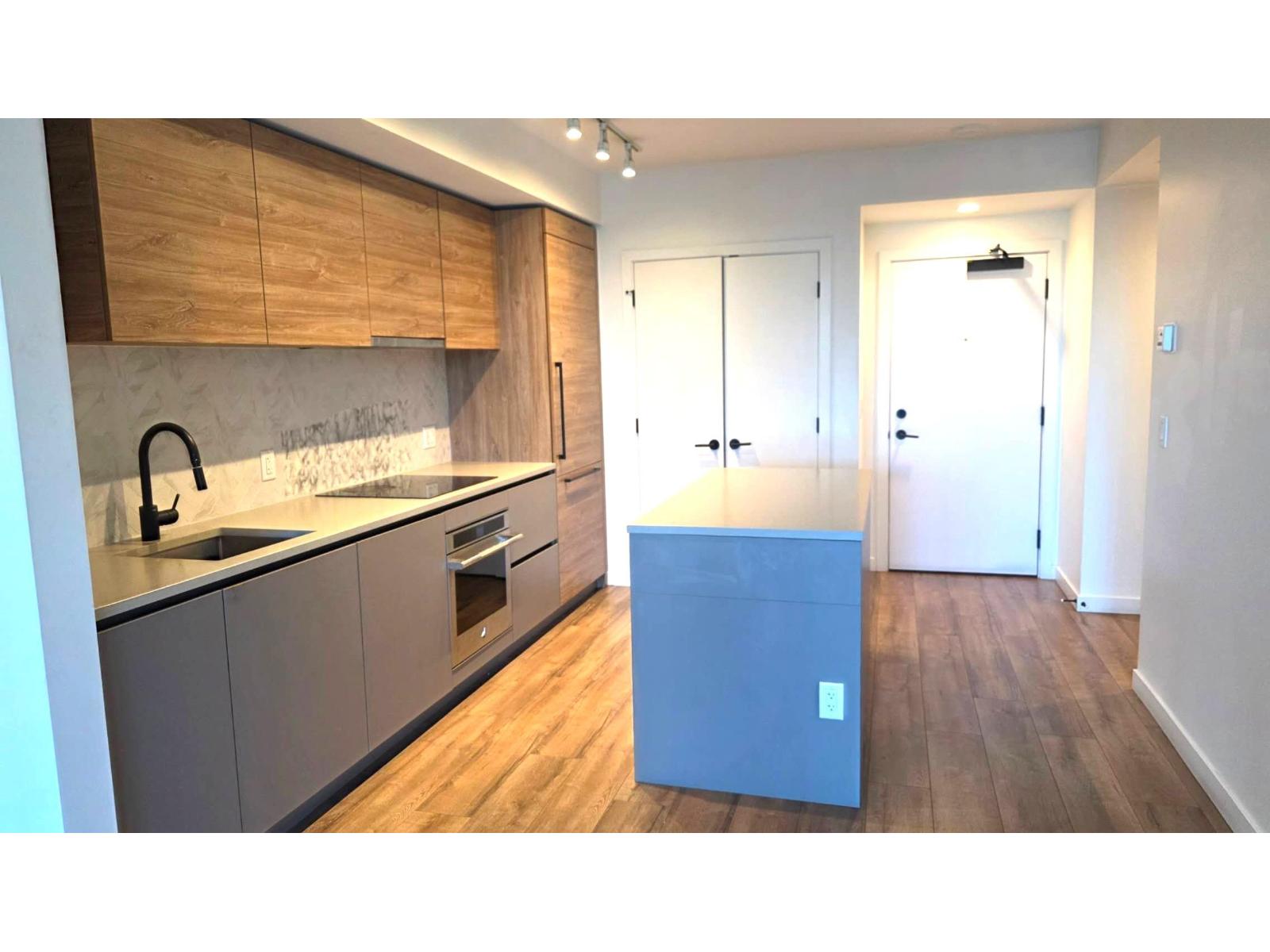 809 10448 University Drive, Surrey, British Columbia  V3T 0S7 - Photo 4 - R3099392
