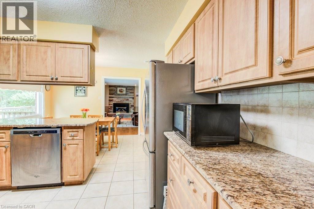 94 Mccarron Crescent, Waterloo, Ontario  N2L 5N2 - Photo 15 - 40843672