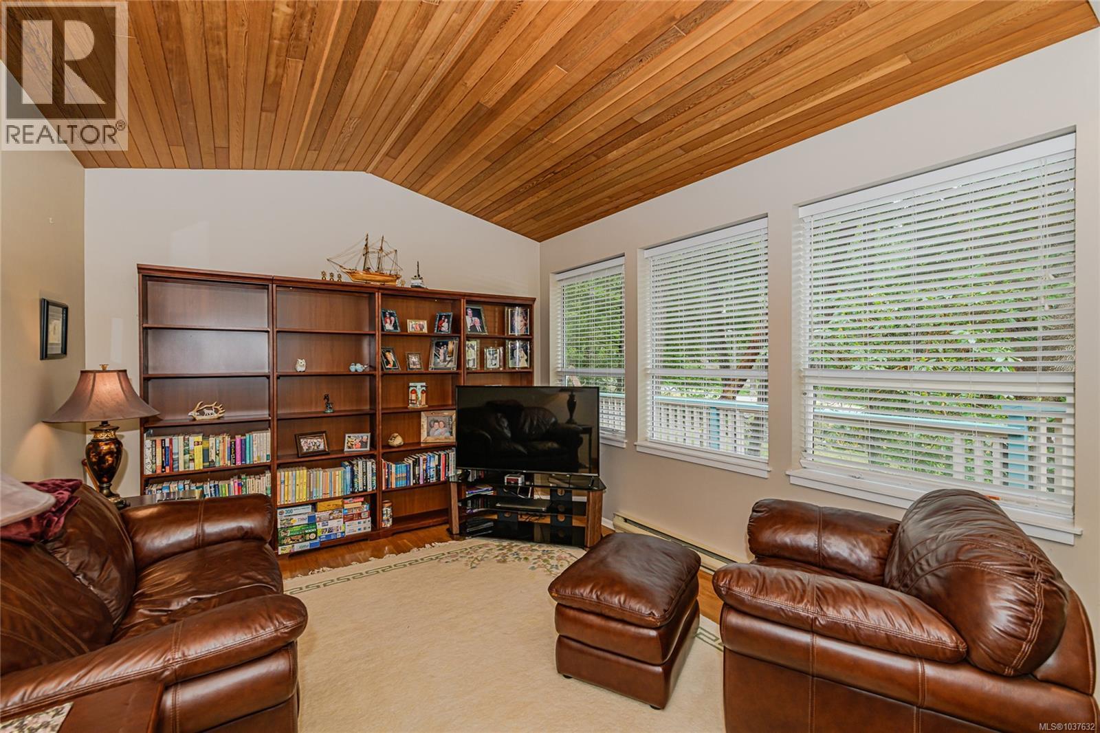 204 Cormorant Cres, Salt Spring, British Columbia  V8K 1G8 - Photo 6 - 1037632