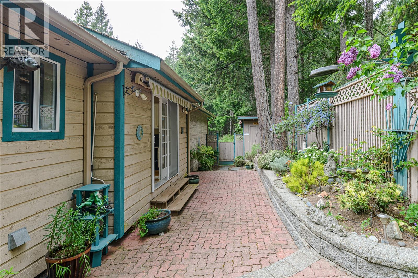 204 Cormorant Cres, Salt Spring, British Columbia  V8K 1G8 - Photo 32 - 1037632