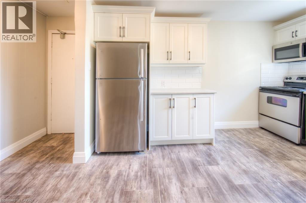 158 ERB Street E Unit# 33, Waterloo, Ontario