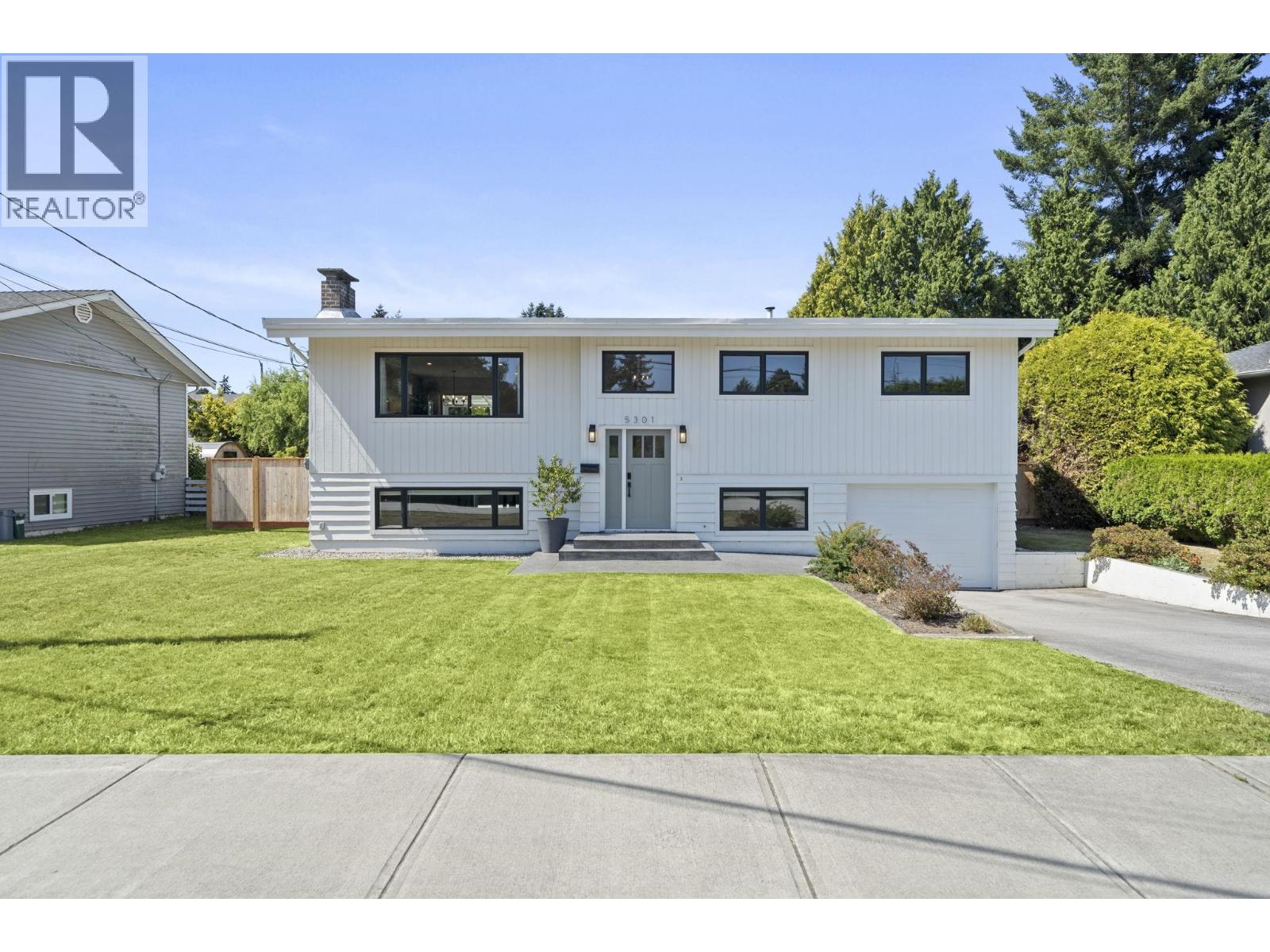 5301 10A AVENUE, Delta, British Columbia