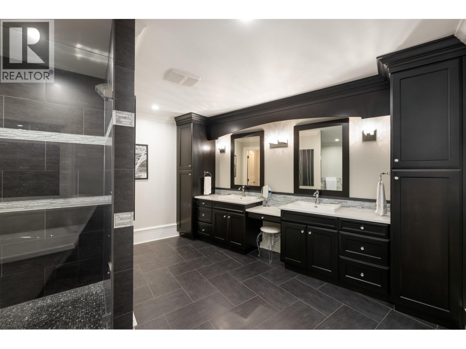 860 Jackson Way, Delta, British Columbia V4L 1W4 - Photo 32 - R3077559