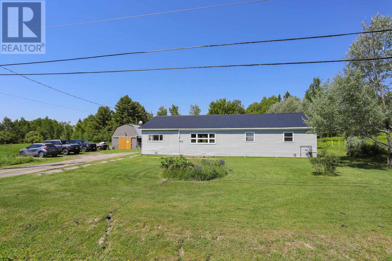 46 Main St, Desbarats, Ontario  P0R 1C0 - Photo 2 - SM262099