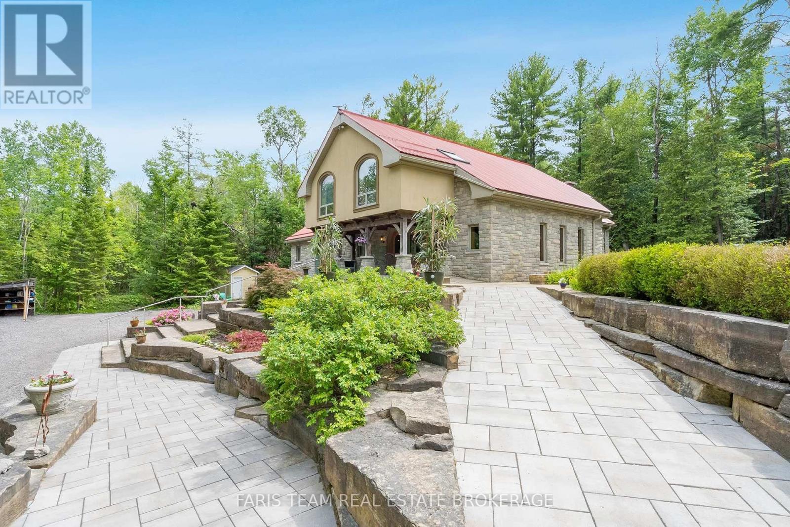636 Harbour Street, Innisfil, Ontario  L0L 1K0 - Photo 5 - N13650608