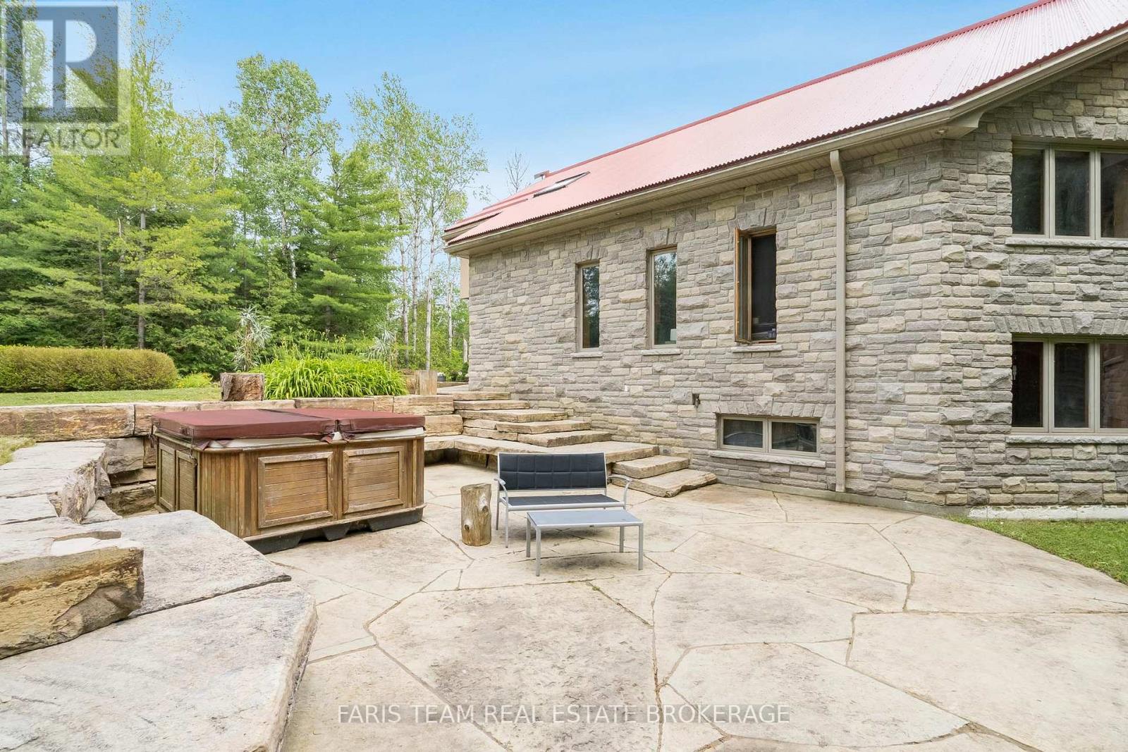 636 Harbour Street, Innisfil, Ontario  L0L 1K0 - Photo 33 - N13650608