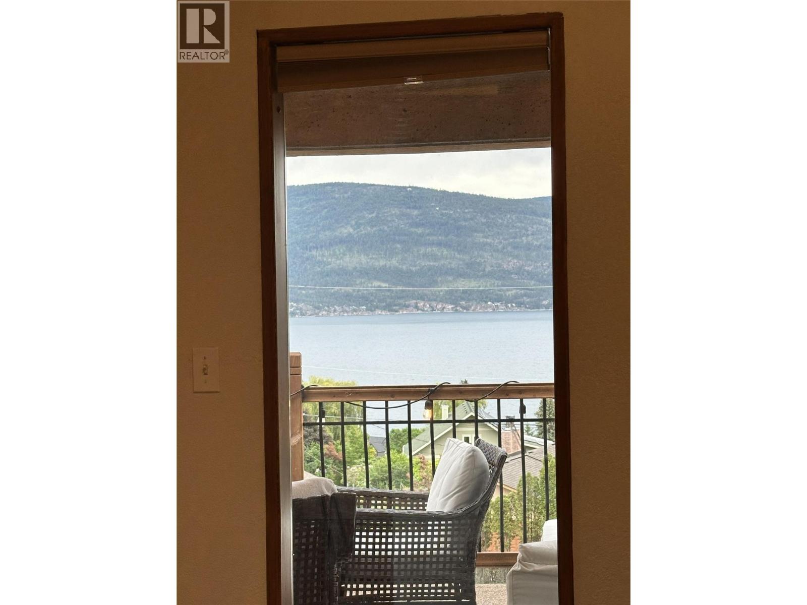 460 Galway Place, Vernon, British Columbia  V1H 2G2 - Photo 15 - 10395053