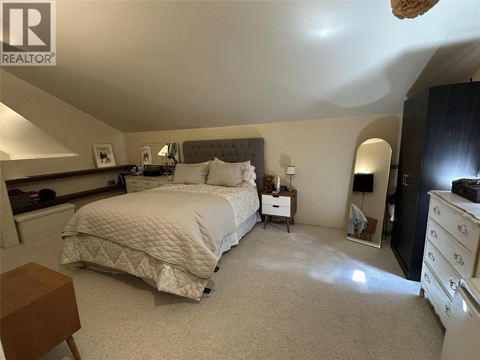 460 Galway Place, Vernon, British Columbia  V1H 2G2 - Photo 9 - 10395053