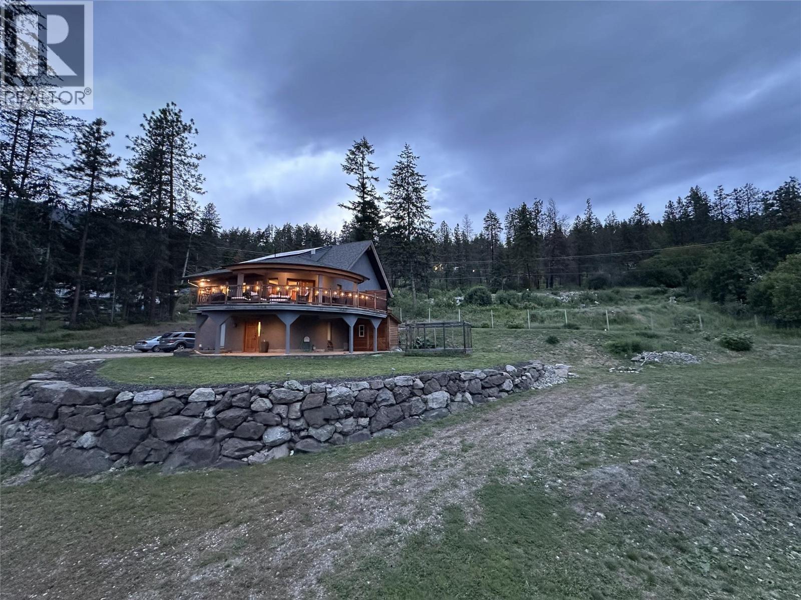 460 Galway Place, Vernon, British Columbia  V1H 2G2 - Photo 17 - 10395053