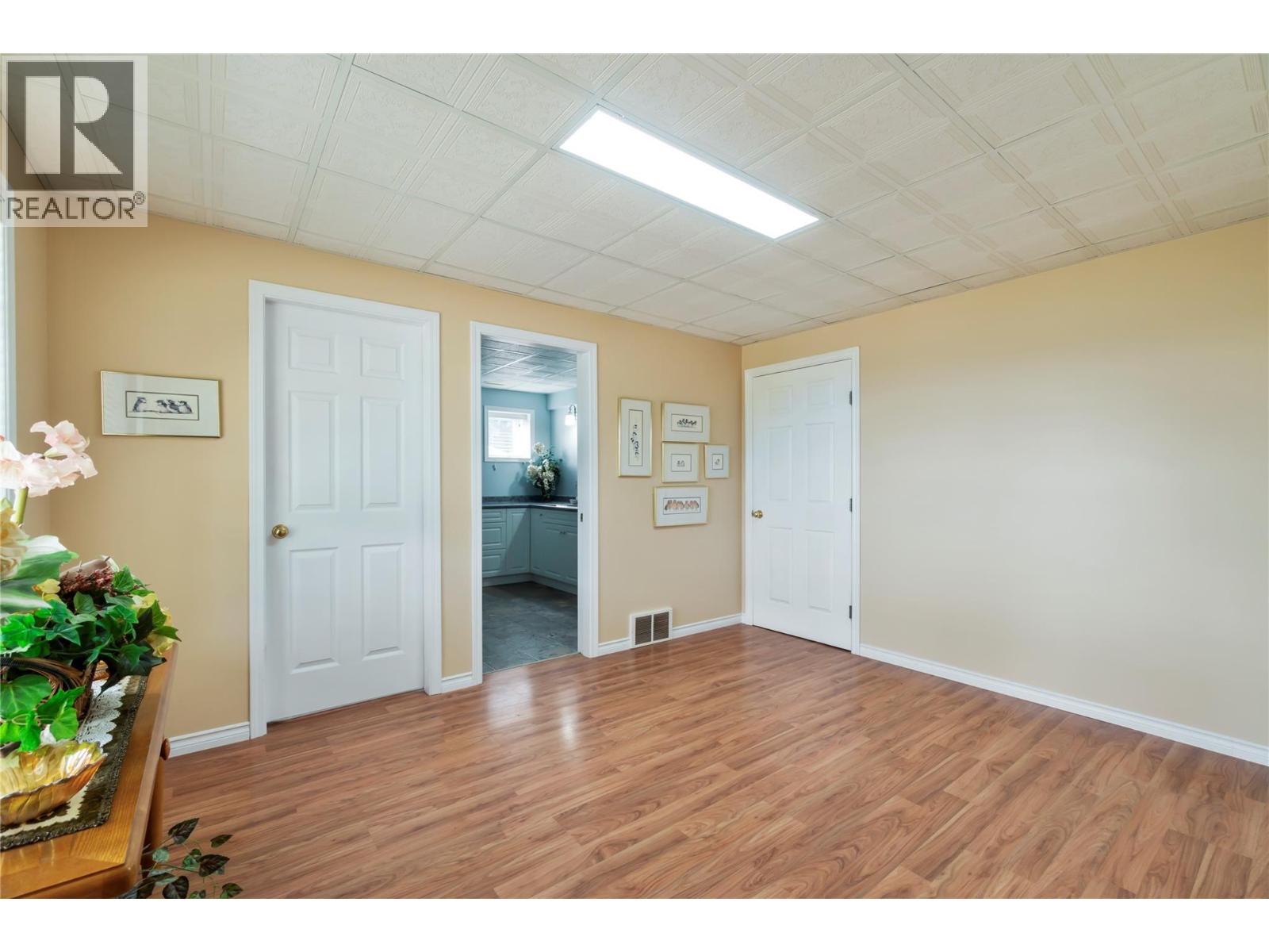 1406 Huckleberry Drive, Sorrento, British Columbia  V0E 2W1 - Photo 27 - 10395158