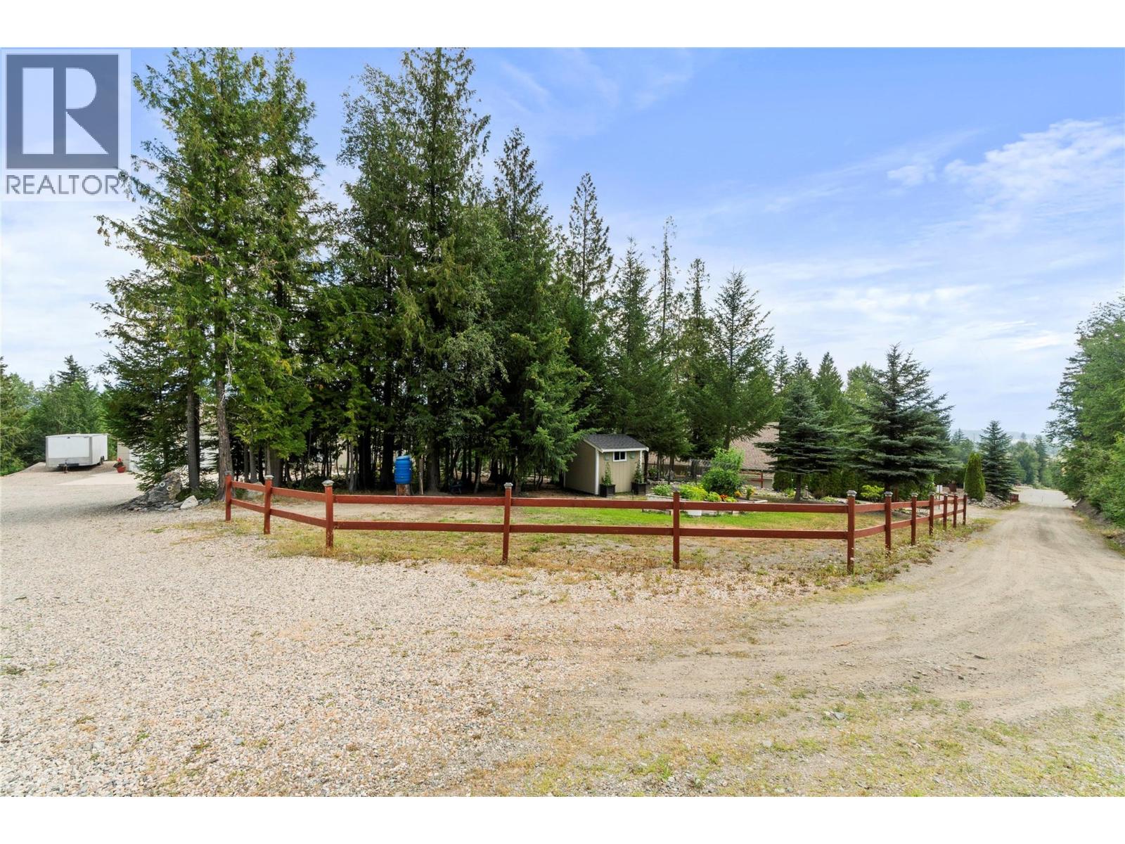1406 Huckleberry Drive, Sorrento, British Columbia  V0E 2W1 - Photo 42 - 10395158