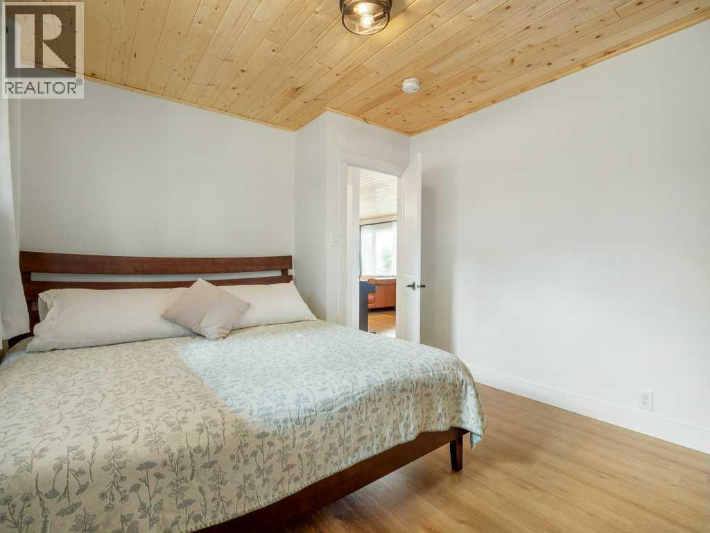 690 Florence Street, Pincher Creek, Alberta  T0K 1W0 - Photo 21 - A2336203