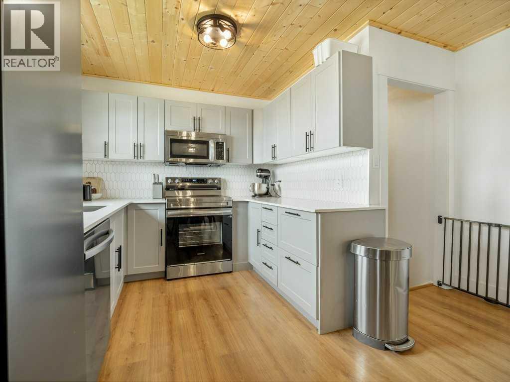 690 Florence Street, Pincher Creek, Alberta  T0K 1W0 - Photo 15 - A2336203