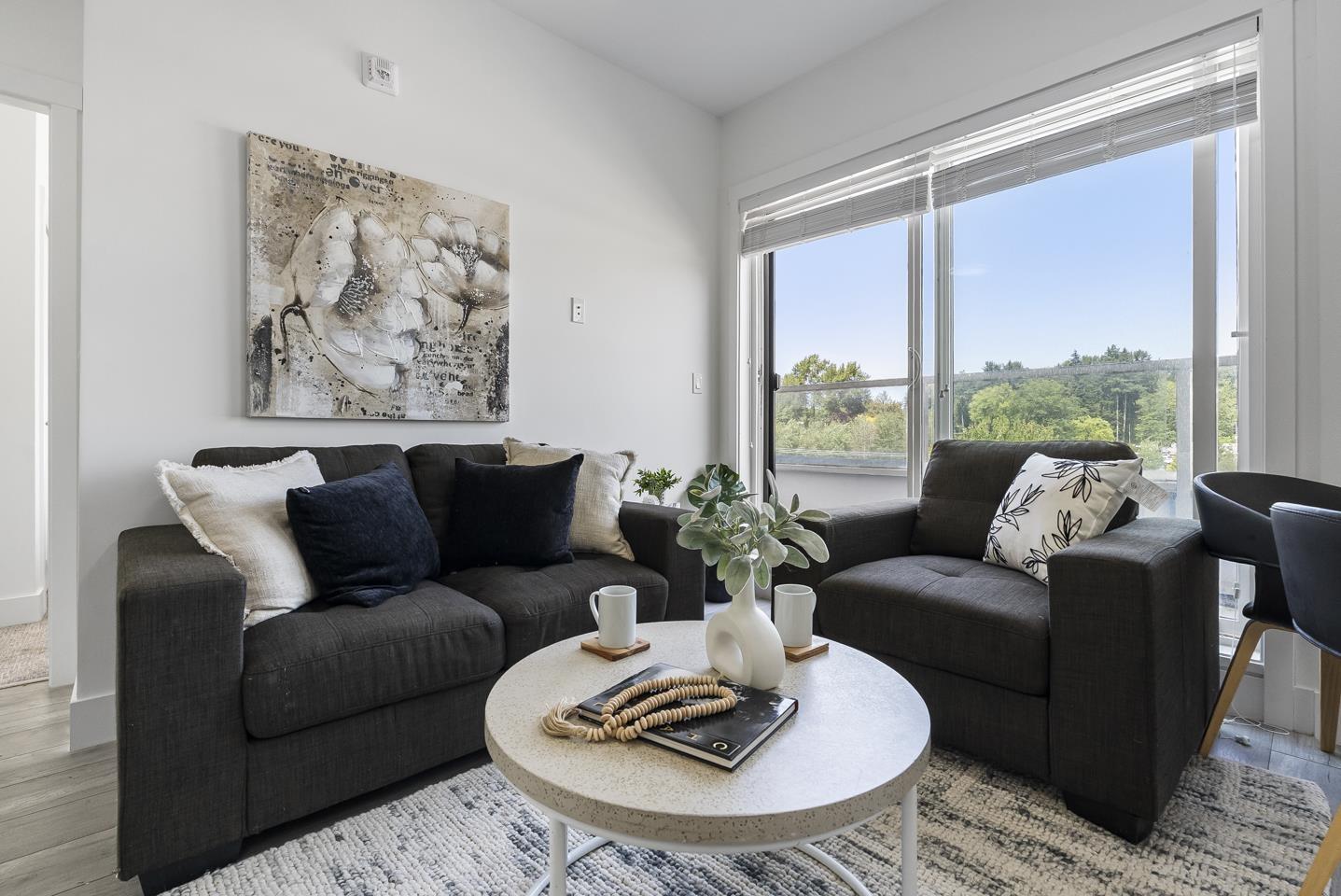 505 13978 FRASER HIGHWAY, Surrey, British Columbia