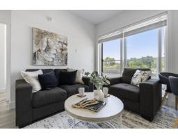 505 13978 FRASER HIGHWAY, Surrey, British Columbia