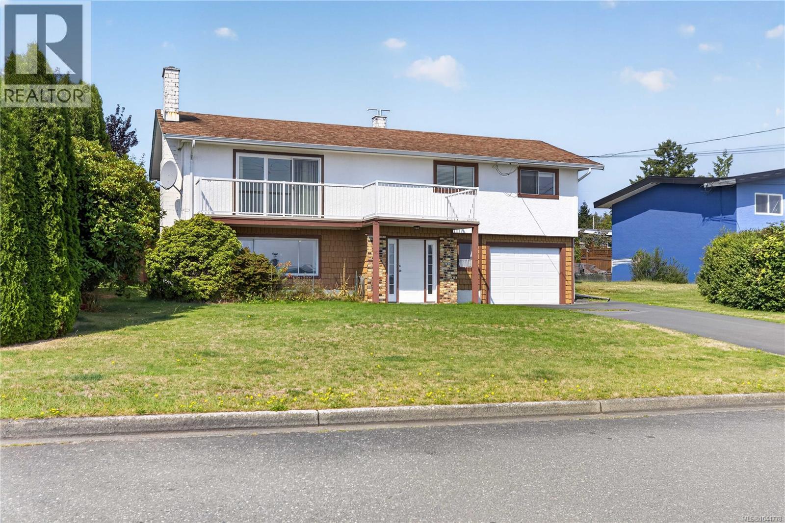132 Thulin St S, Campbell River, British Columbia  V9W 2J7 - Photo 2 - 1044778