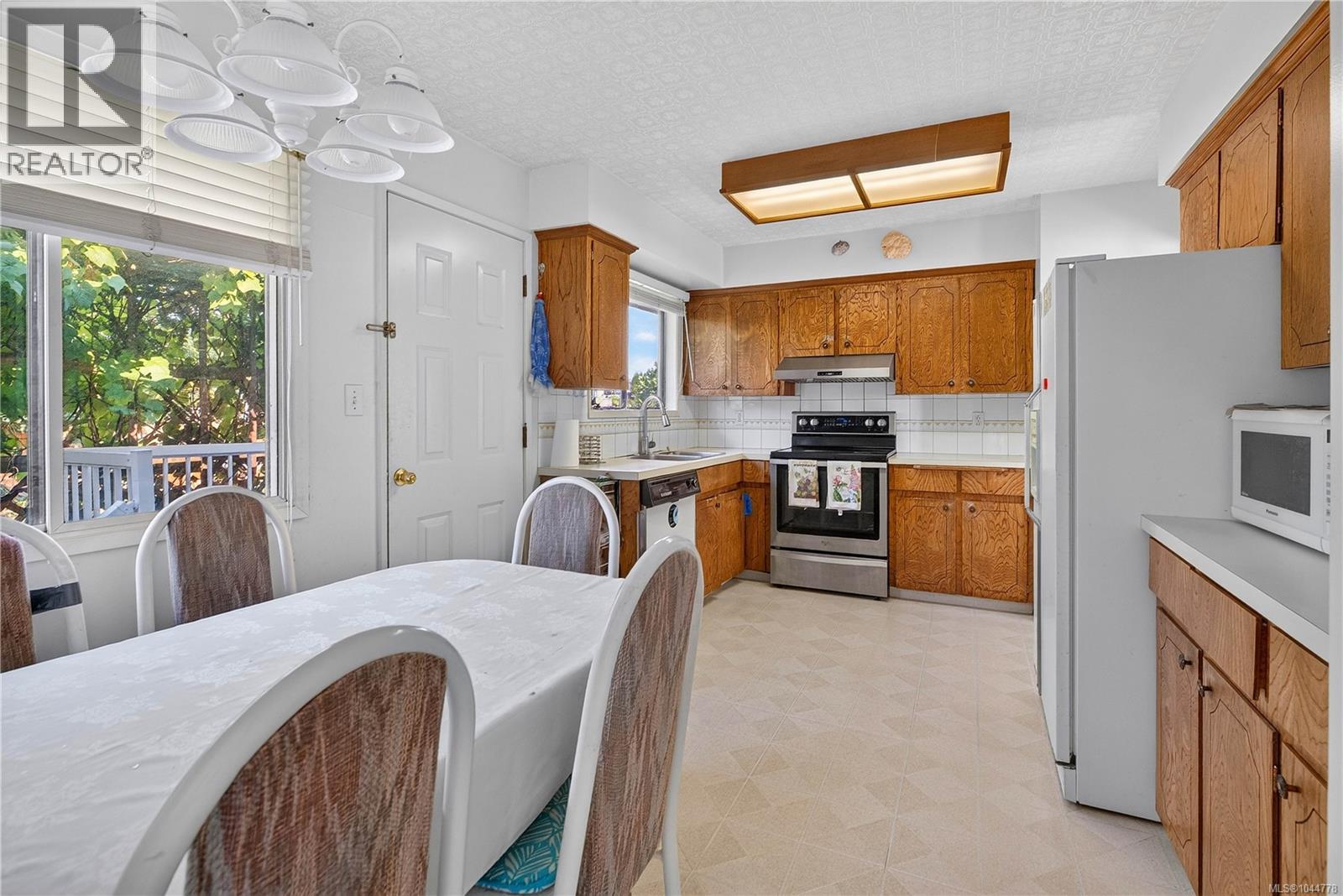 132 Thulin St S, Campbell River, British Columbia  V9W 2J7 - Photo 47 - 1044778