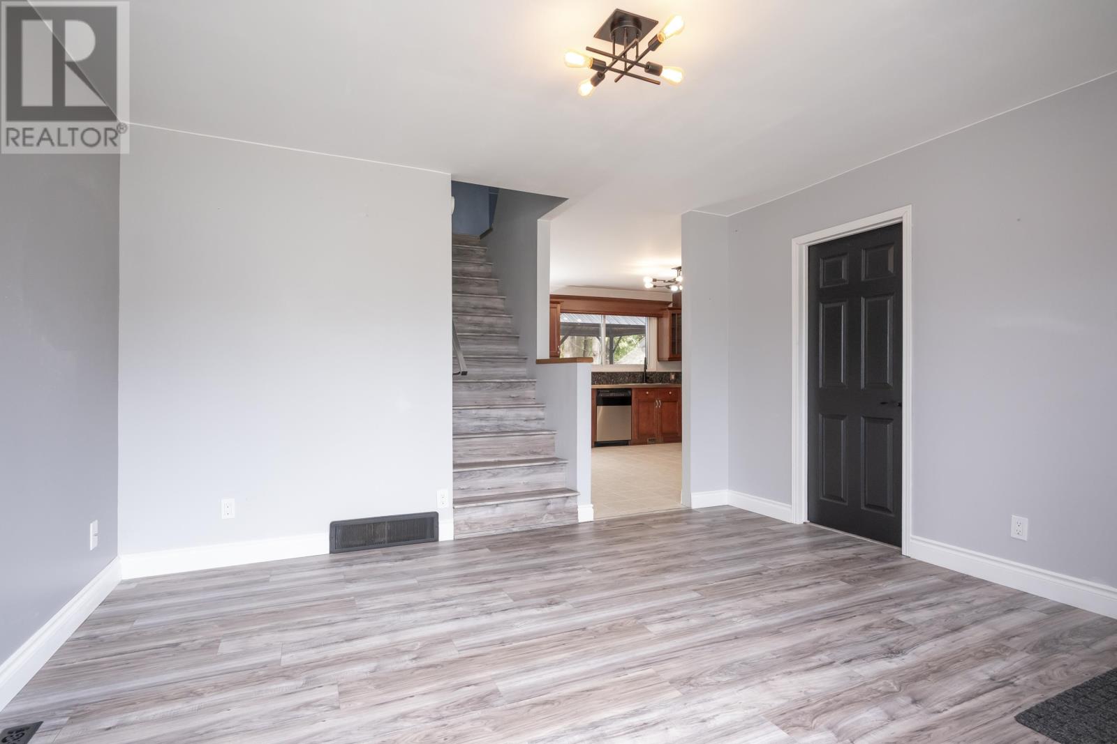 238 Angus St, Thunder Bay, Ontario  P7A 2Y4 - Photo 15 - TB2602330