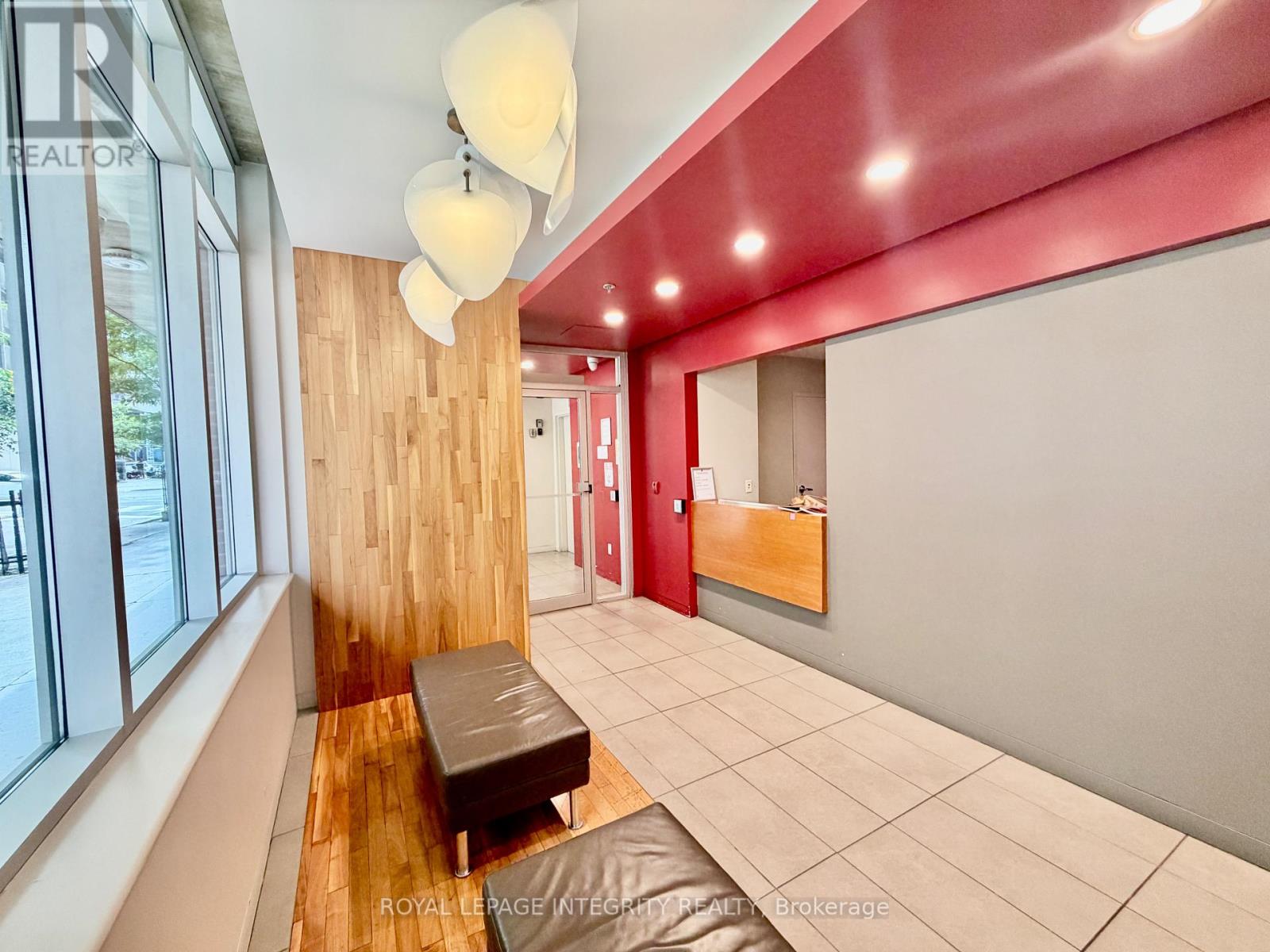 302 - 179 George Street, Ottawa, Ontario  K1N 1J8 - Photo 2 - X13663520