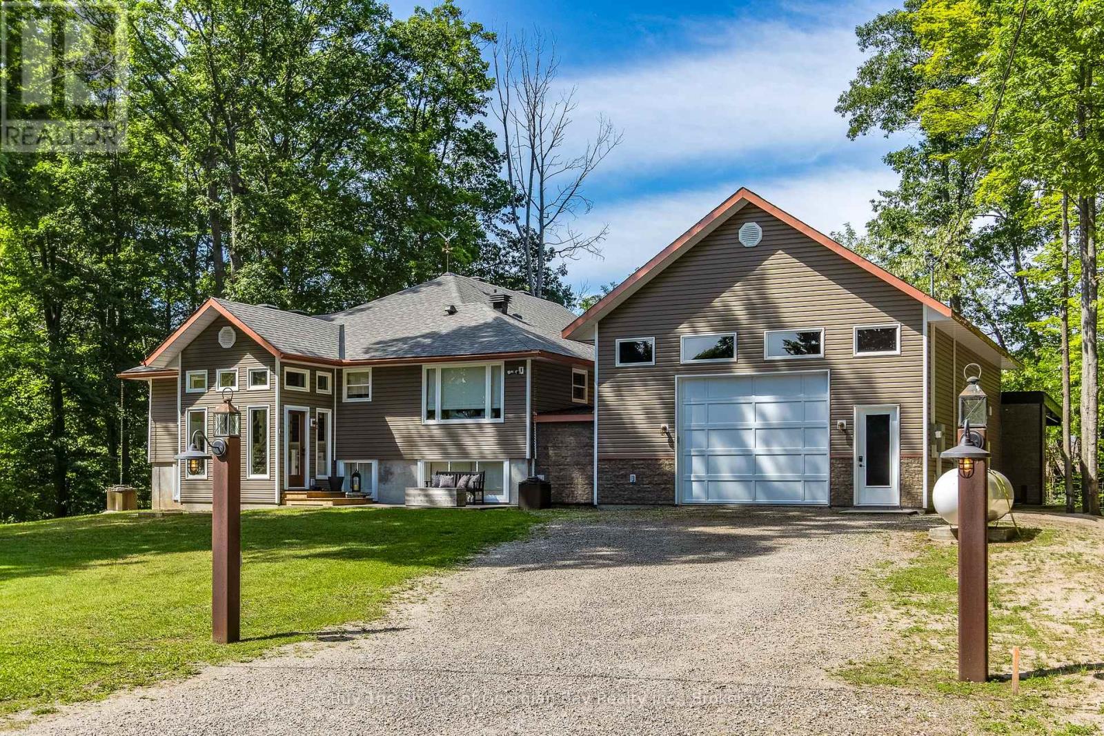 40 Polish Avenue, Penetanguishene, Ontario  L9M 1W7 - Photo 3 - S13470784